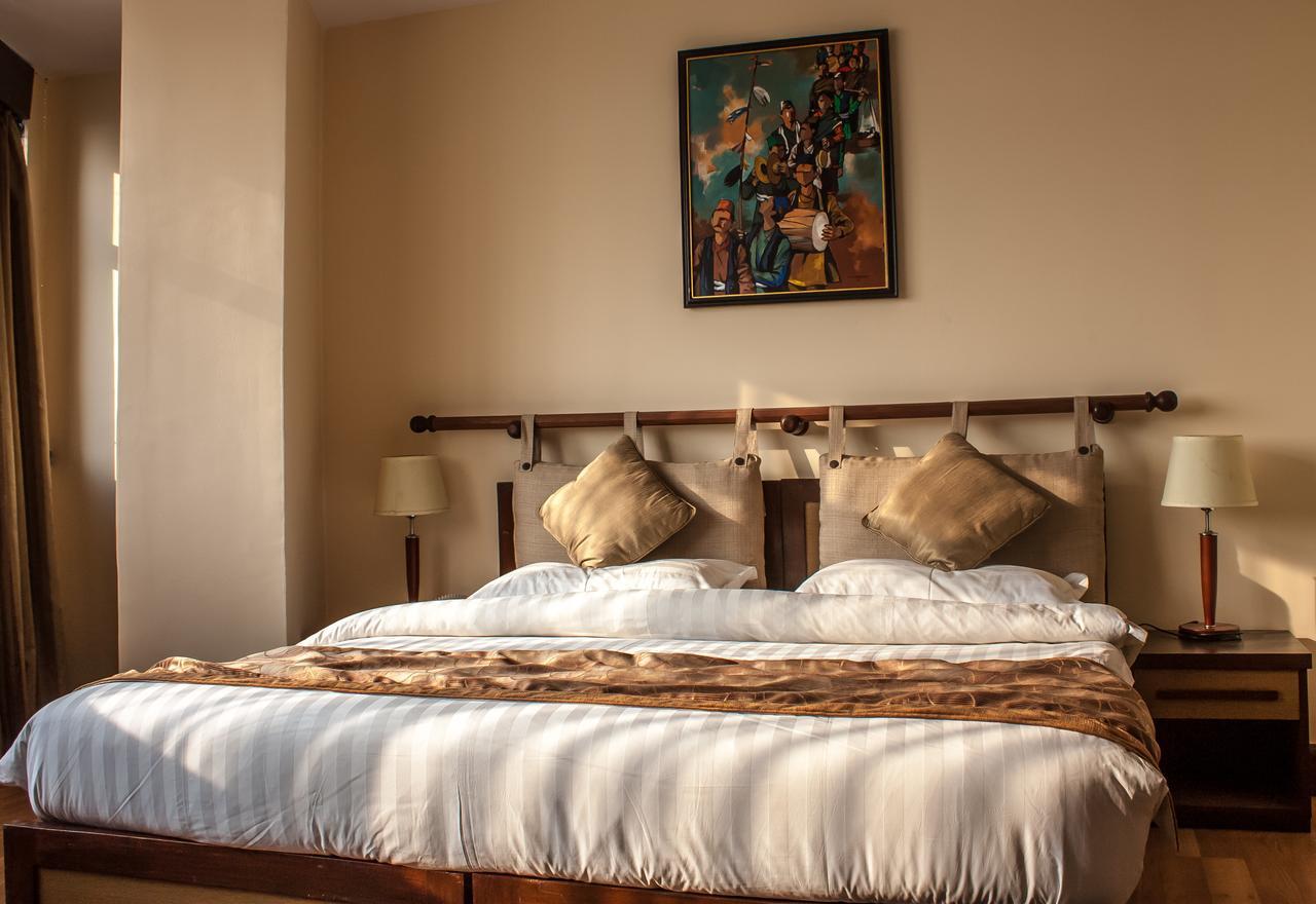 The Amadablam Hotel Kathmandu Exterior photo